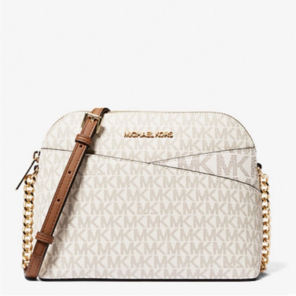 Jet Set Travel Medium Logo Dome Crossbody Bag NWT